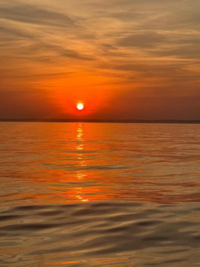 Prova känslan att bo i en båt på havet in Helsingborg